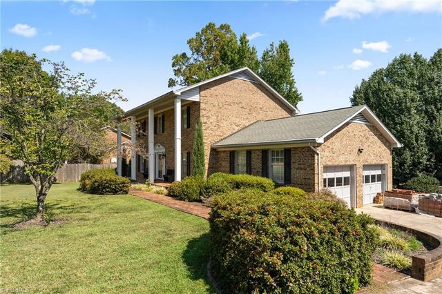 505 Meadowood Street, Greensboro, NC 27409