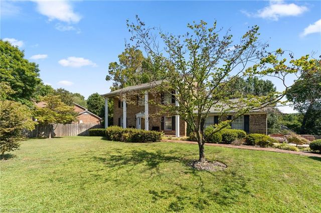 505 Meadowood Street, Greensboro, NC 27409