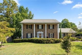 505 Meadowood Street, Greensboro, NC 27409