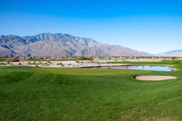 28609 W Natoma Drive, Cathedral City, CA 92234