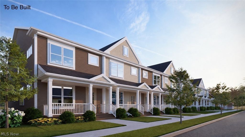 2017 Marlowe Avenue, Lakewood, OH 44107