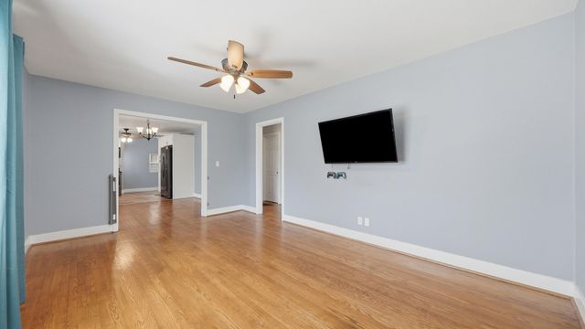 42 Warren Street, Rossville, GA 30741