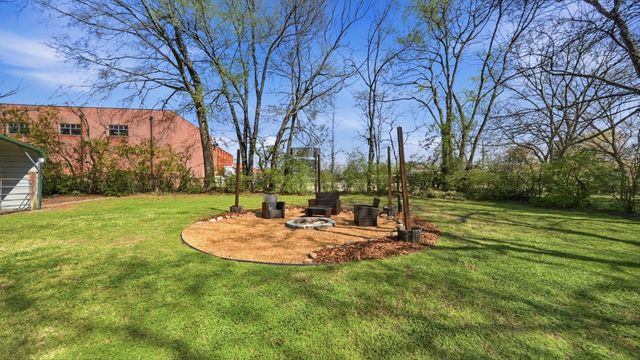 42 Warren Street, Rossville, GA 30741