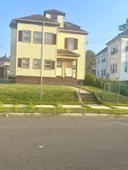 5 Arlington Street 1st Floor, Hartford, CT 06106