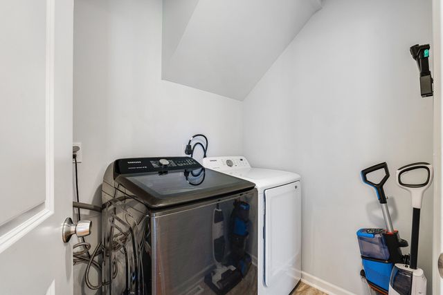 32 REED ST, Fishersville, VA 22939