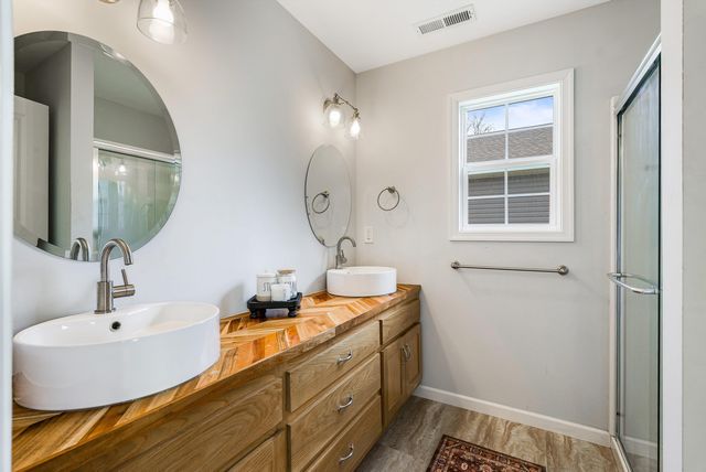 32 REED ST, Fishersville, VA 22939