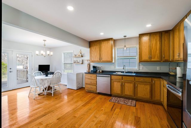 32 REED ST, Fishersville, VA 22939