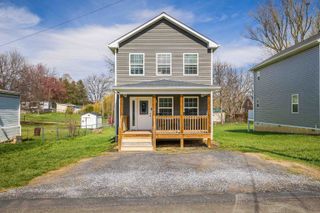 32 REED ST, Fishersville, VA 22939
