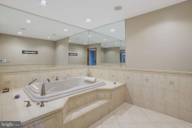 1161 STEAMBOAT RD, Shady Side, MD 20764
