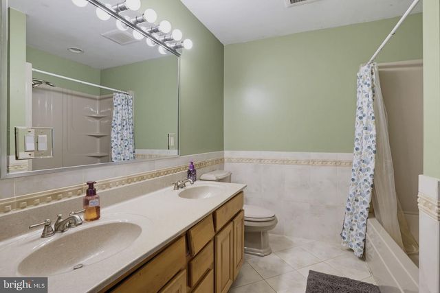 1161 STEAMBOAT RD, Shady Side, MD 20764