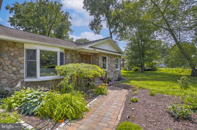 1161 STEAMBOAT RD, Shady Side, MD 20764