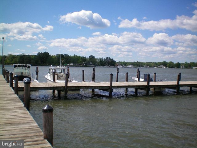 1161 STEAMBOAT RD, Shady Side, MD 20764