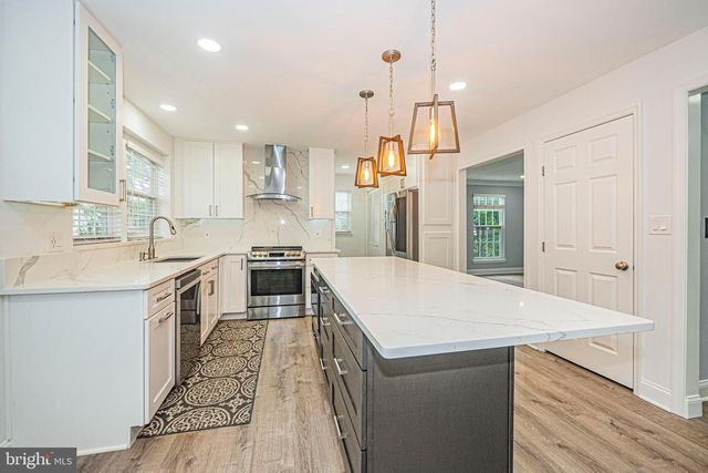 214 BOOKHAM LN, Gaithersburg, MD 20877