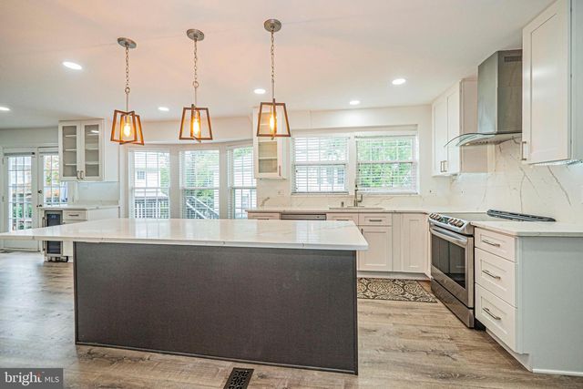 214 BOOKHAM LN, Gaithersburg, MD 20877