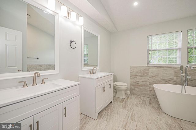 214 BOOKHAM LN, Gaithersburg, MD 20877