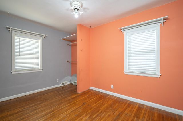 932 Home Park Boulevard, Waterloo, IA 50701