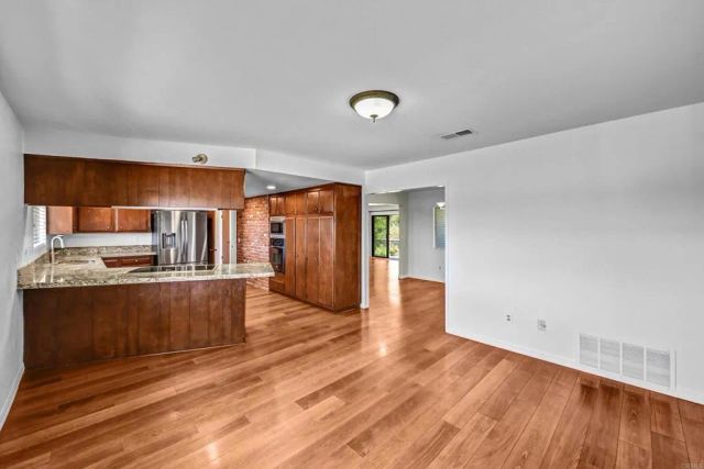 3495 Ridgecrest Dr., Carlsbad, CA 92008