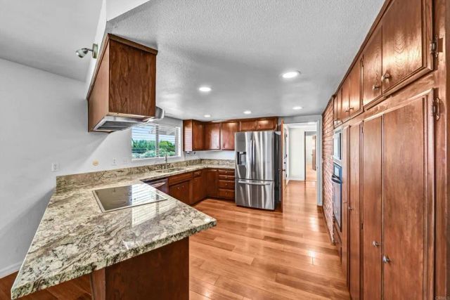 3495 Ridgecrest Dr., Carlsbad, CA 92008