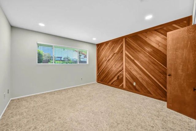 3495 Ridgecrest Dr., Carlsbad, CA 92008