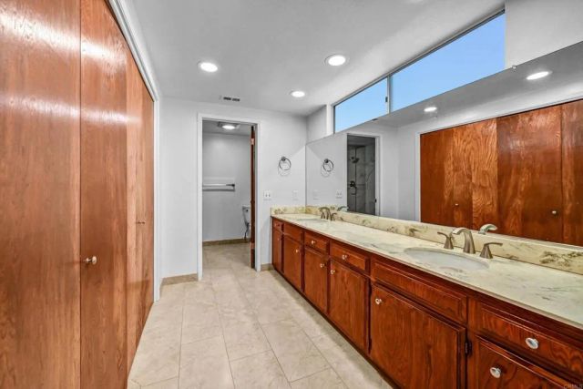 3495 Ridgecrest Dr., Carlsbad, CA 92008