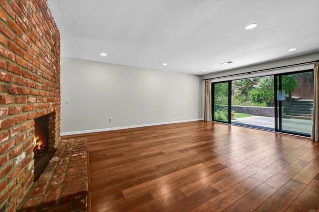 3495 Ridgecrest Dr., Carlsbad, CA 92008