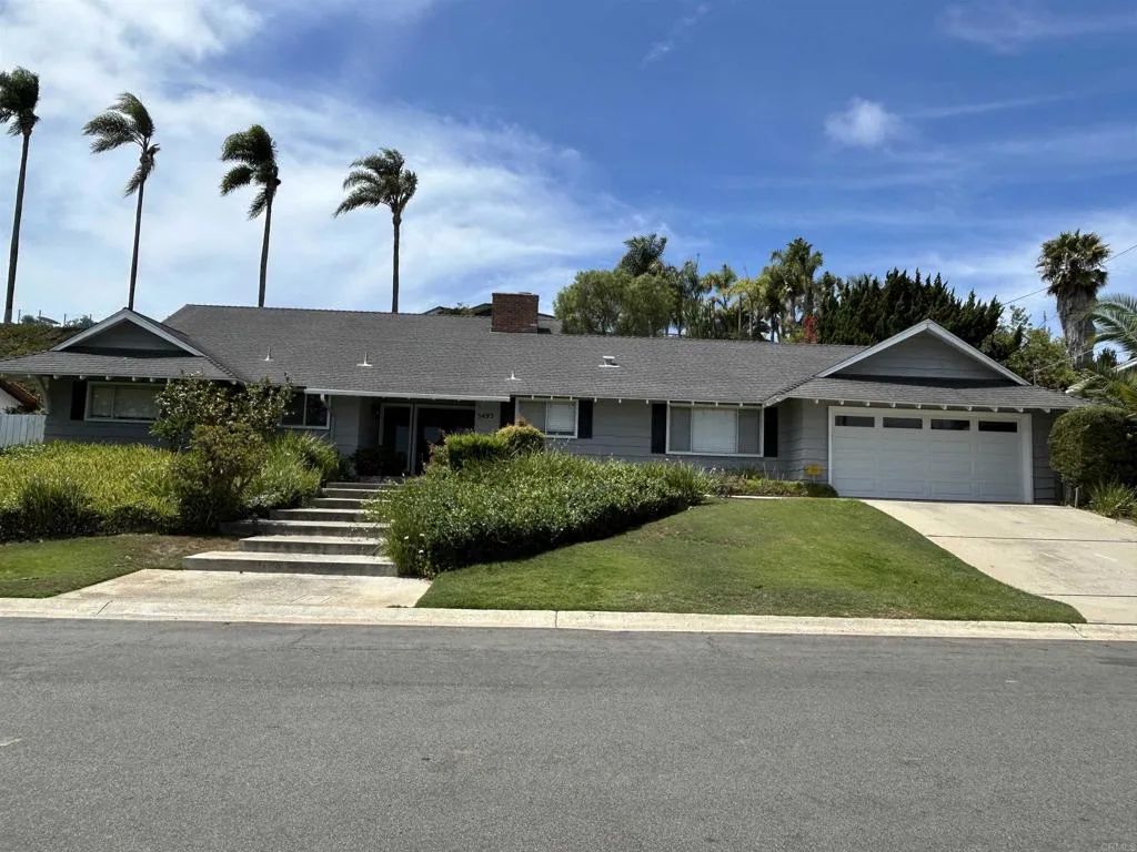 3495 Ridgecrest Dr., Carlsbad, CA 92008