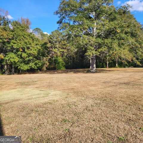 2401 Phillips Road, Lanett, AL 36863