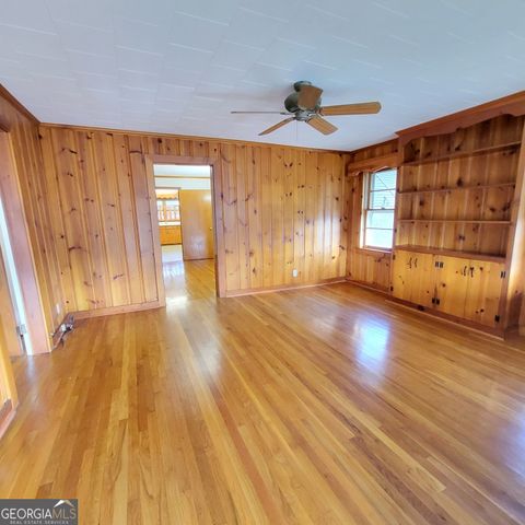 2401 Phillips Road, Lanett, AL 36863