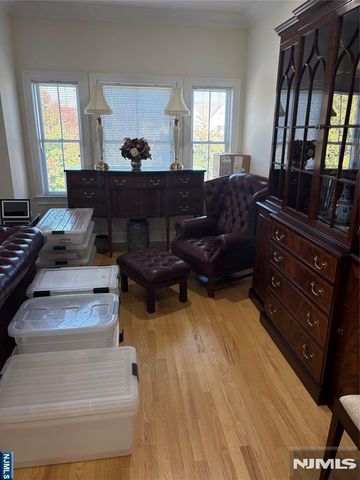 5 E Tenakill Park 303, Cresskill, NJ 07626