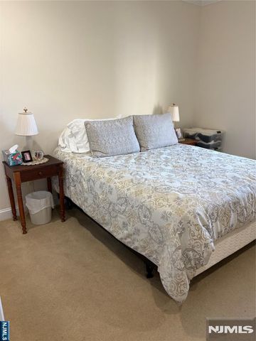 5 E Tenakill Park 303, Cresskill, NJ 07626