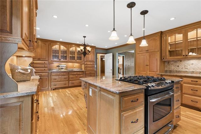 3341 Hickory Crest Drive NW, Marietta, GA 30064
