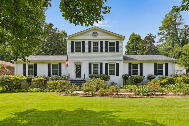 3341 Hickory Crest Drive NW, Marietta, GA 30064