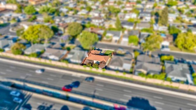 1753 Laine Avenue, Santa Clara, CA 95051