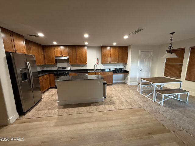 3582 E SANTA FE Lane, Gilbert, AZ 85297