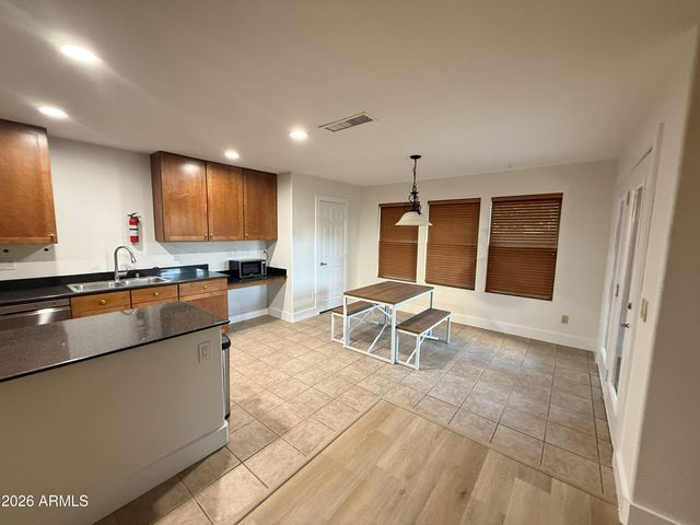 3582 E SANTA FE Lane, Gilbert, AZ 85297