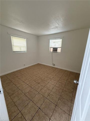 3033 2nd ST 3, Fort Myers, FL 33916