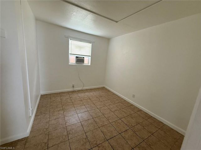 3033 2nd ST 3, Fort Myers, FL 33916