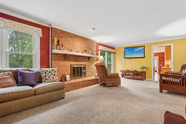 312 Tallowwood Drive, Westerville, OH 43081