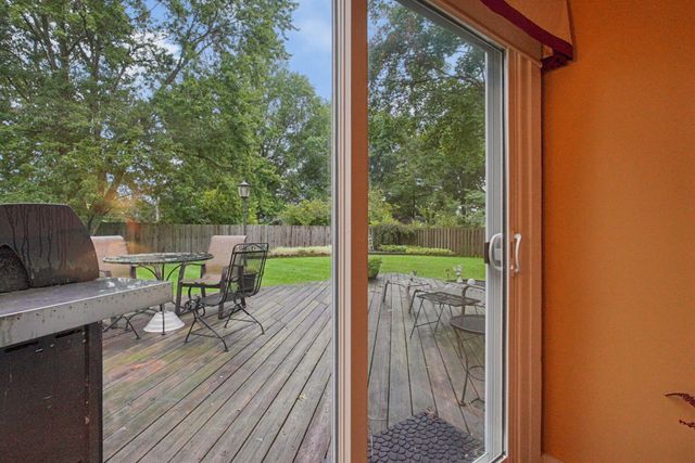 312 Tallowwood Drive, Westerville, OH 43081