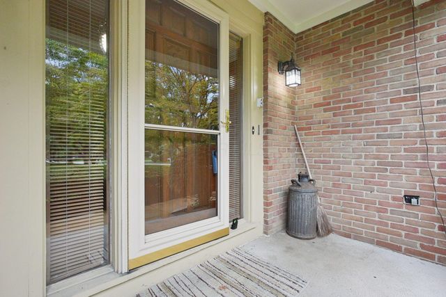 312 Tallowwood Drive, Westerville, OH 43081
