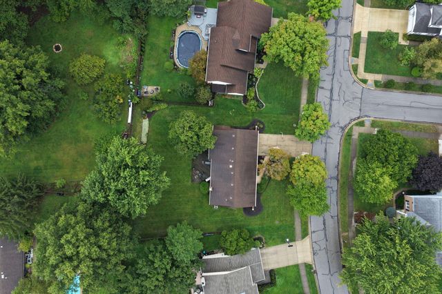312 Tallowwood Drive, Westerville, OH 43081