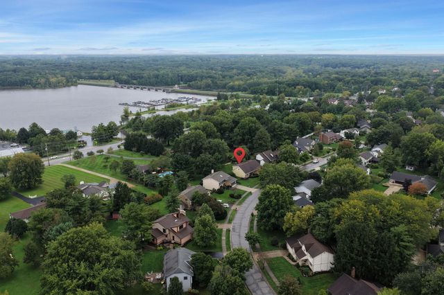 312 Tallowwood Drive, Westerville, OH 43081