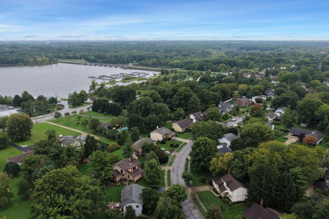312 Tallowwood Drive, Westerville, OH 43081