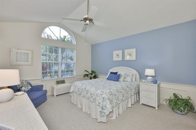 1115 GOLFVIEW WOODS DRIVE, Sun City Center, FL 33573