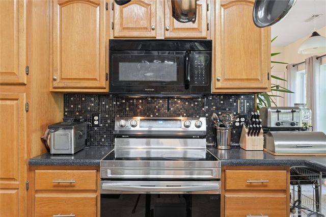 3002 Highway 103 N, Green Forest, AR 72638