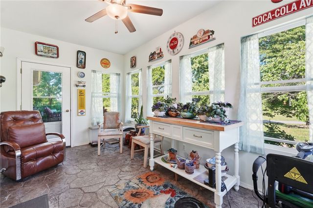 3002 Highway 103 N, Green Forest, AR 72638
