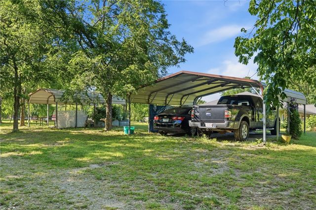 3002 Highway 103 N, Green Forest, AR 72638