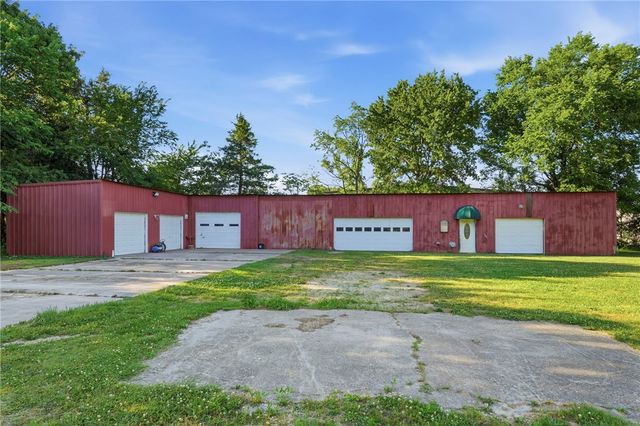 3002 Highway 103 N, Green Forest, AR 72638