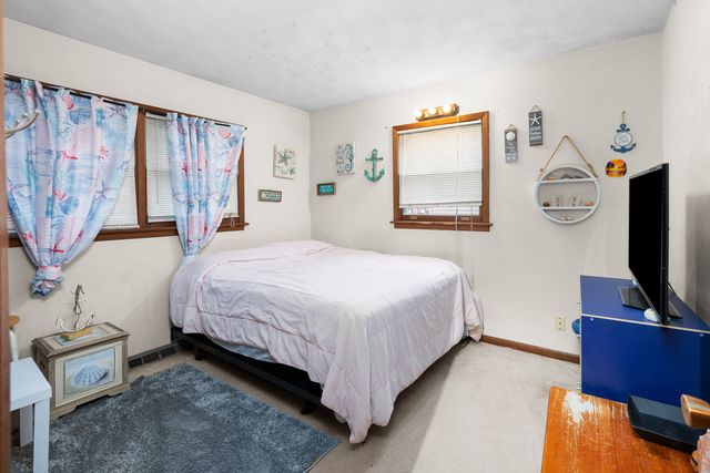 3604 32nd Avenue, Moline, IL 61265