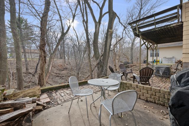 3604 32nd Avenue, Moline, IL 61265